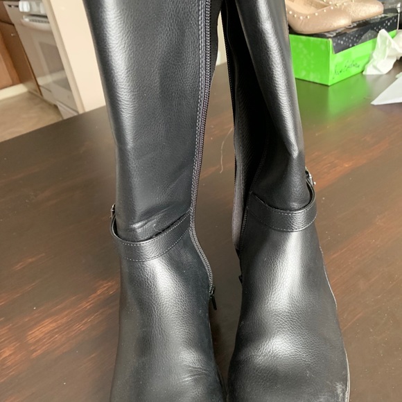 Girls black boots target size 5 - Picture 5 of 6